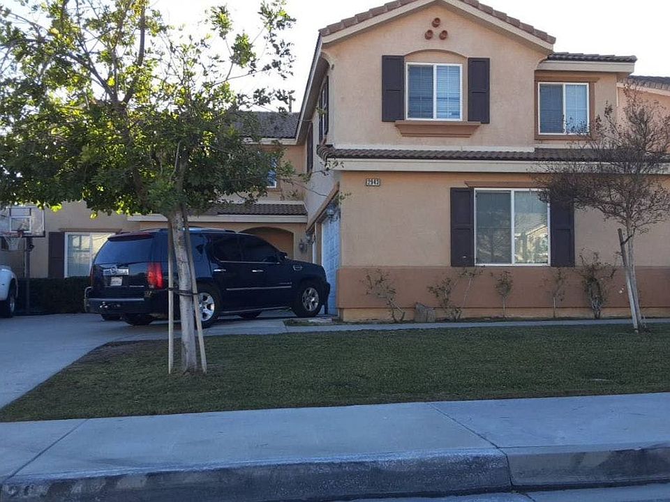 1st image of 2943 W Split Mountain Ln