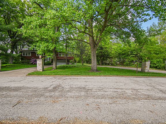 2nd image of 4112 Sunset Rd