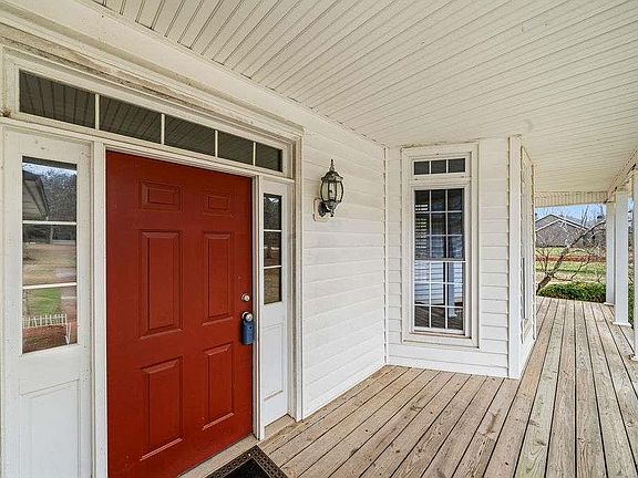 2nd image of 3639 Holly Springs Rd