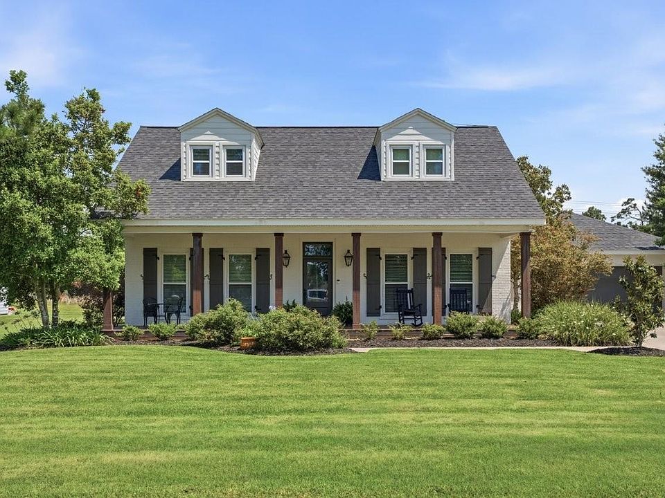 1st image of 3950 Lemongrass Cir N