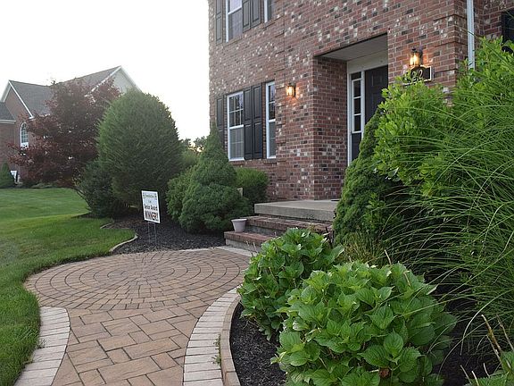 8X8 circle front landing