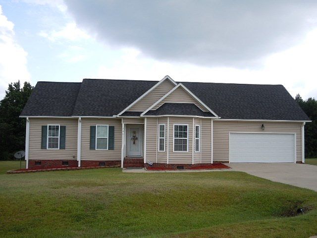 1st image of 204 Clayside Dr