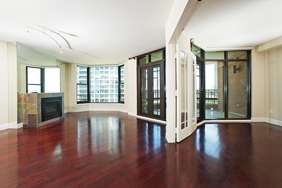 1st image of 500 W Harbor Dr Unit 1019
