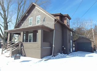 128 S Baird St, Green Bay, WI 54301