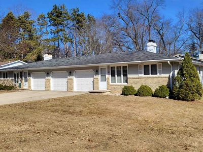 1941 Belmont Dr, Green Bay, WI, 54304