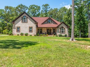 8543 Fairview Rd, Bon Aqua, TN 37025