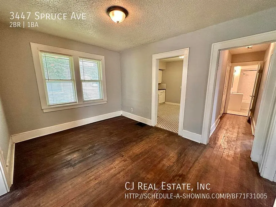 2 bed, $1,049 — Photo 4