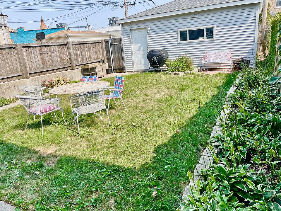 2nd image of 2745 N Whipple St #2