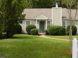 1600 Queens Ct, New Bern, NC 28562