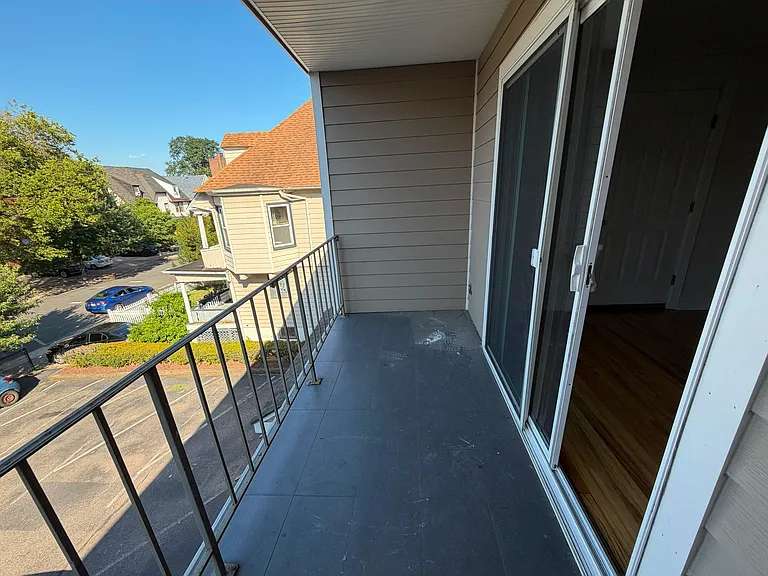57 Kensington Ave #C — Photo 2