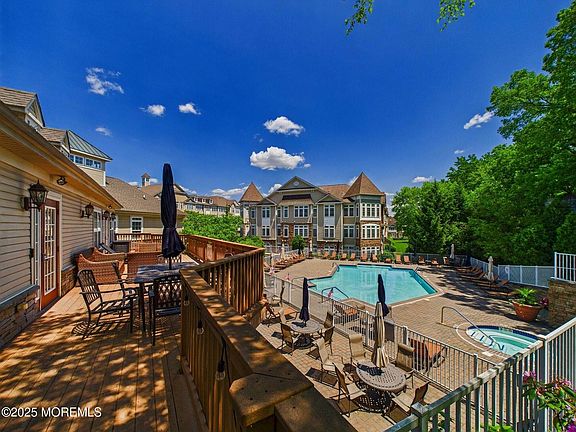 2nd image of 1102 Cedar Village Blvd #102