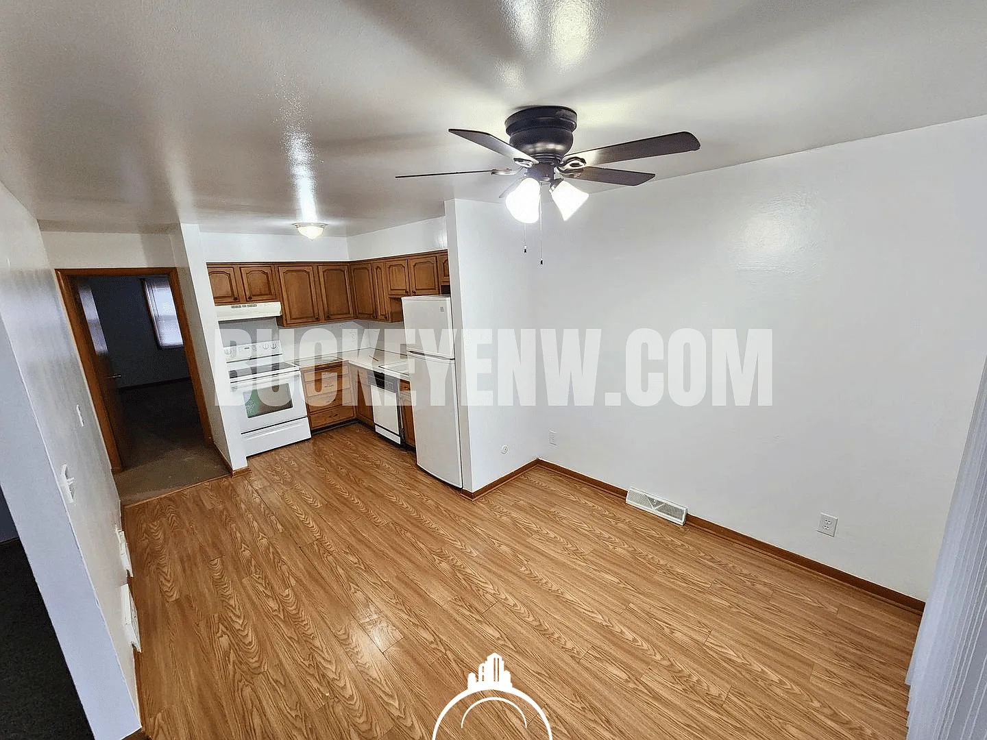 2420 Eastgate — Photo 4