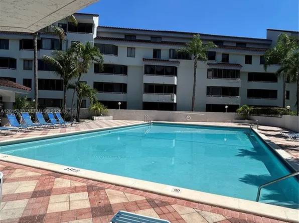 8205 SW 152nd Ave #F-302, Miami, FL 33193