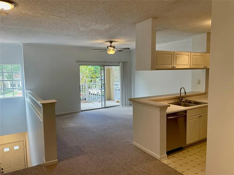 723 Arbor Lakes Cir #723 — Photo 10