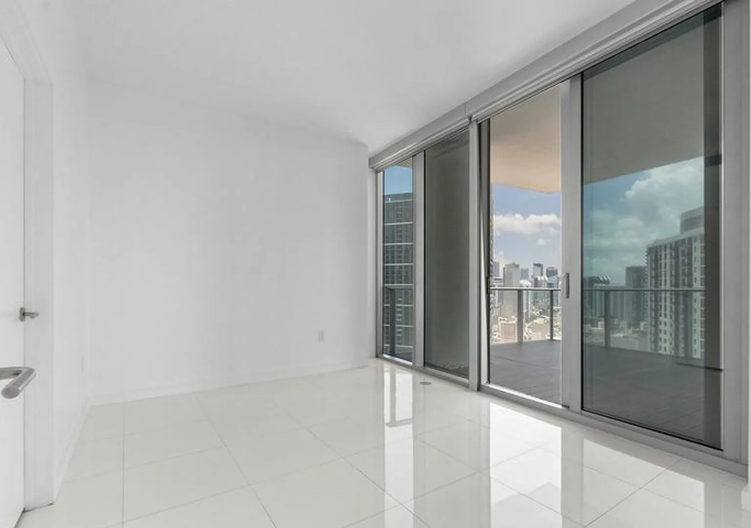 851 NE 1st Avenue 3512, Miami, FL 33132 — Photo 4