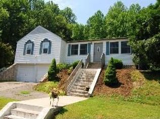 91 Mountainside Dr, Randolph, NJ 07869