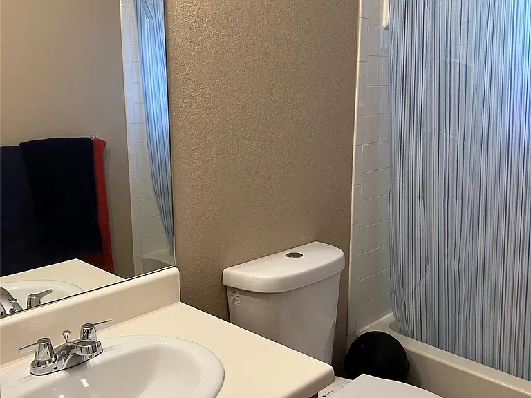 904 Cottonwood Cv — Photo 25