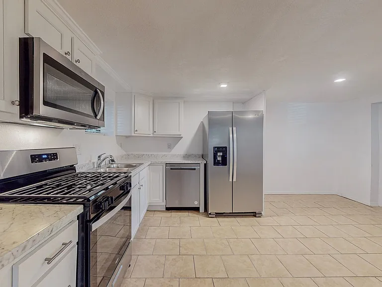 2830 Floral Rd NW #A — Photo 11