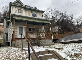 1245 Island Ave, Mc Kees Rocks, PA 15136