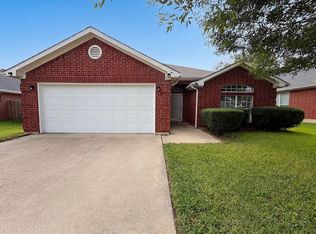 5415 Nuthatch St, Dallas, TX 75236