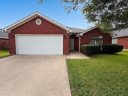 5415 Nuthatch St Photo 1