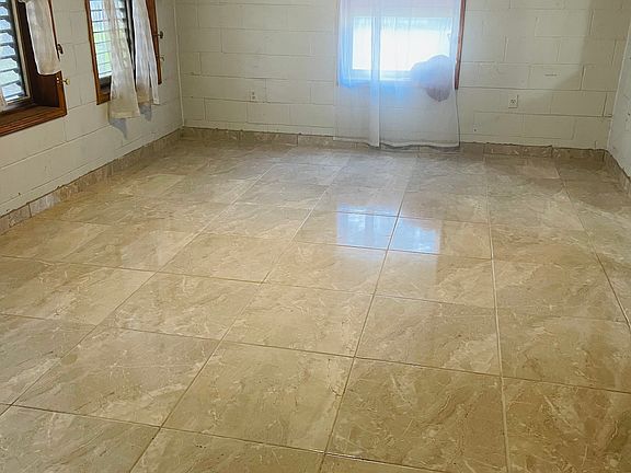 5th image of 4417 Yolanda Dr