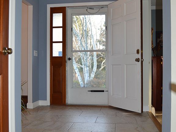 2nd image of 45 Jefferson Dr