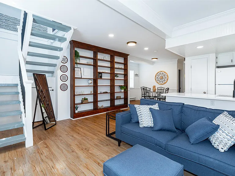 48 Columbia St #1 — Photo 12
