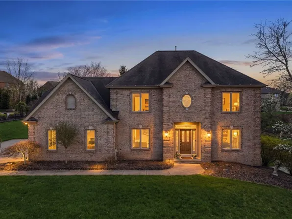 3053 Canterbury Dr, Allison Park, PA 15101