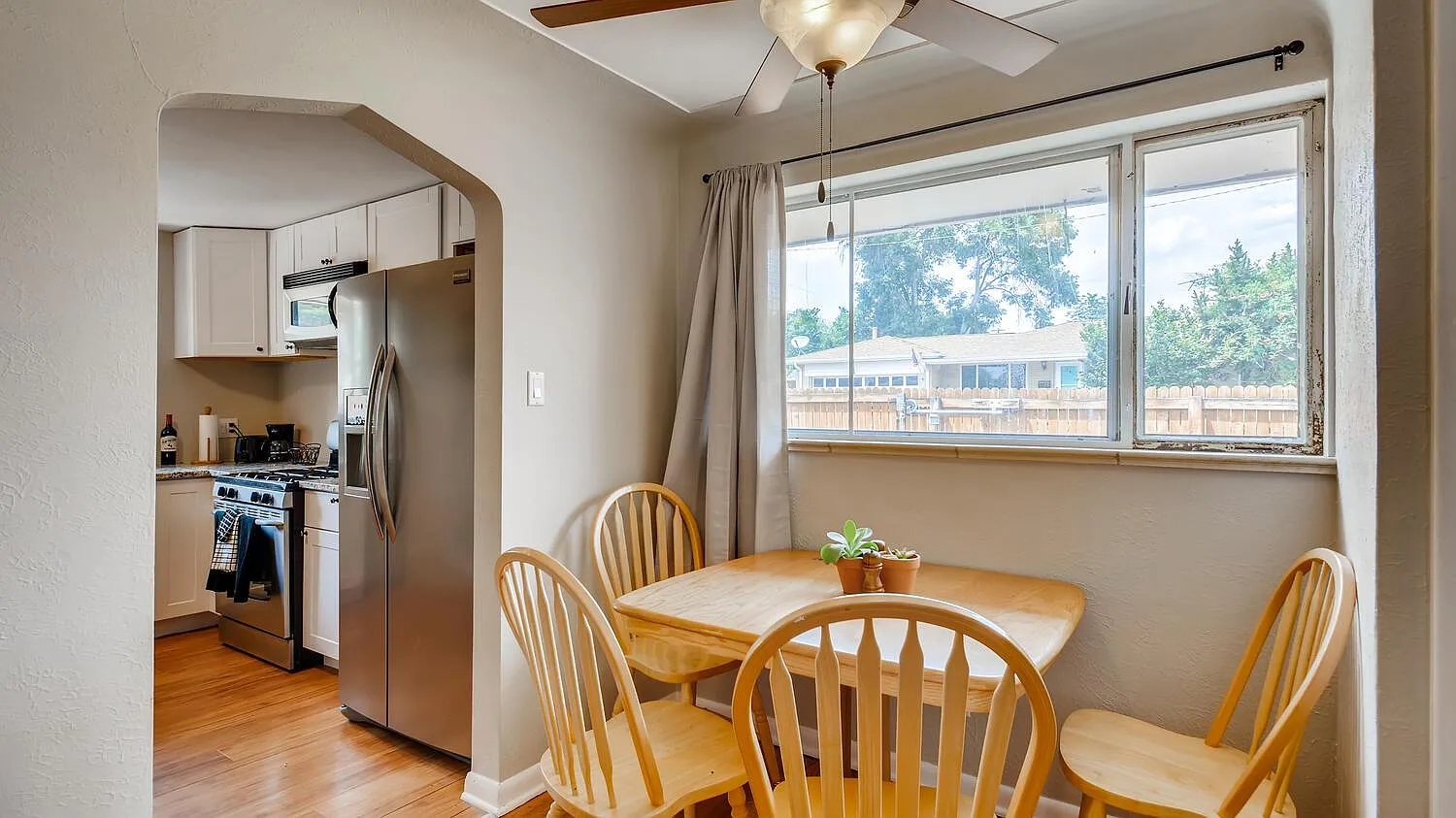 5 bed, 1950 sqft, $5,000 — Photo 3