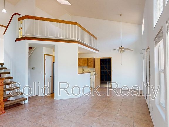 2nd image of 935 Greenbrier Dr