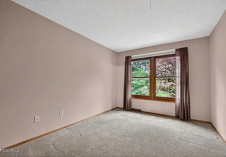 112 Stoney Creek Dr — Photo 20