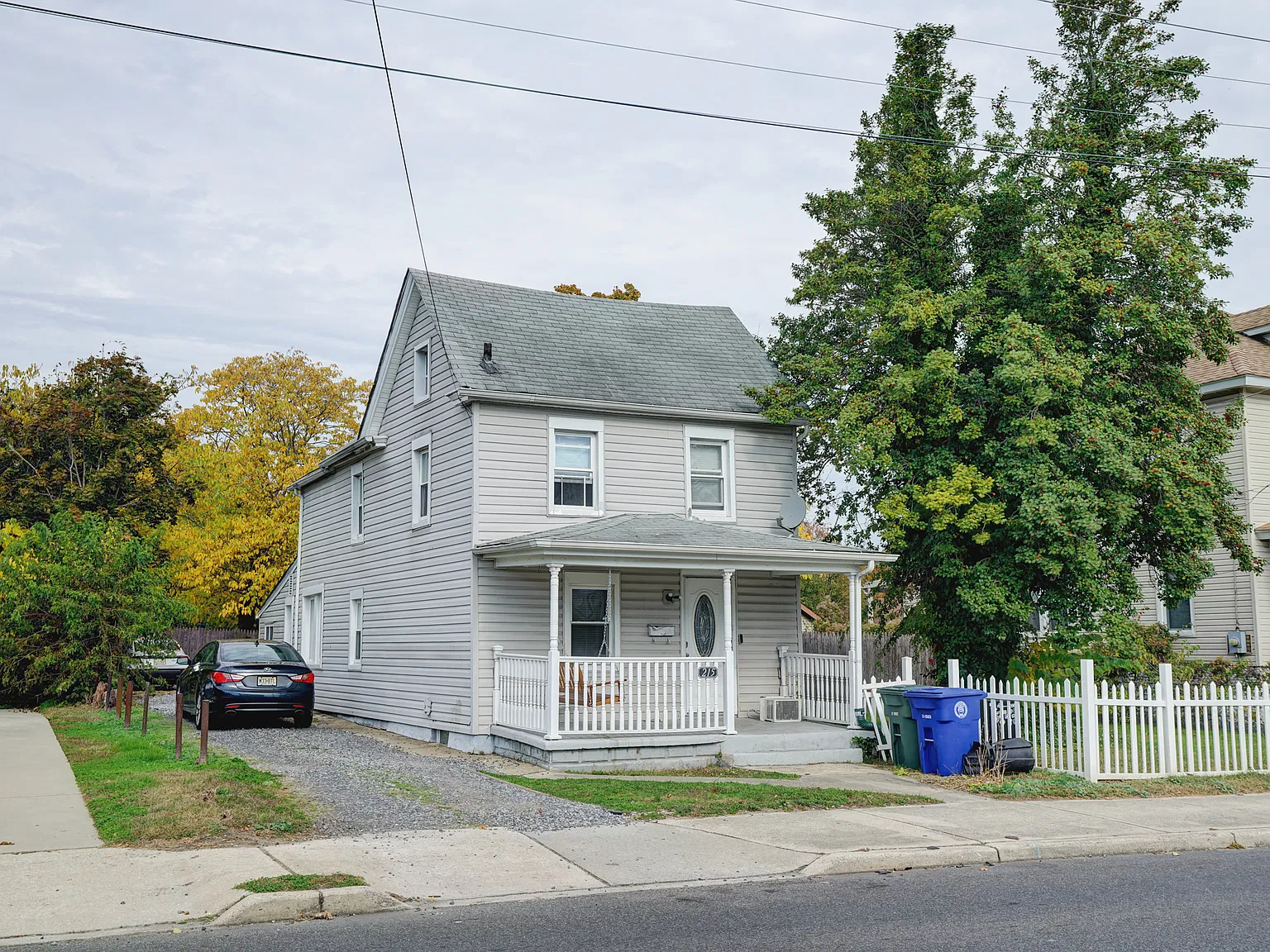 4 bed, 1422 sqft, $2,600 — Photo 2