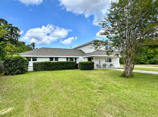 517 Whitesville Rd, Moncks Corner, SC 29461