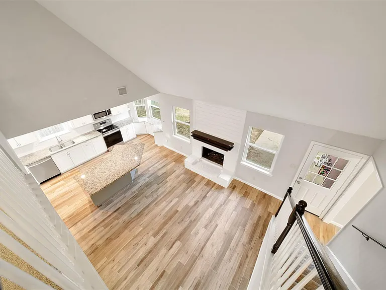 14719 Cedar Point Dr — Photo 14