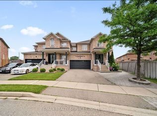 14 Saddleback Sq #BASEMENT, Brampton, ON L6X 5C5