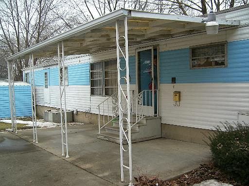1st image of 8011/2 N Jackson St