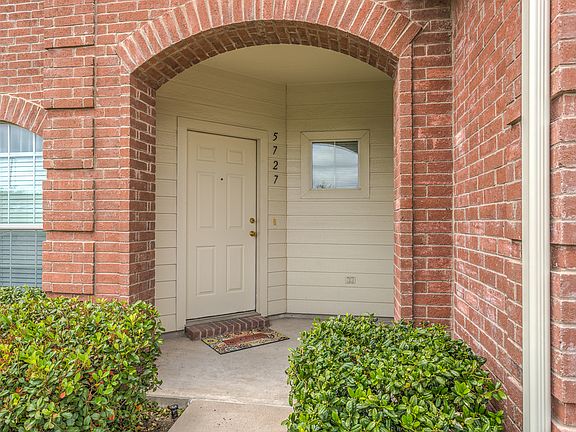 2nd image of 5727 Wisdom Creek Dr