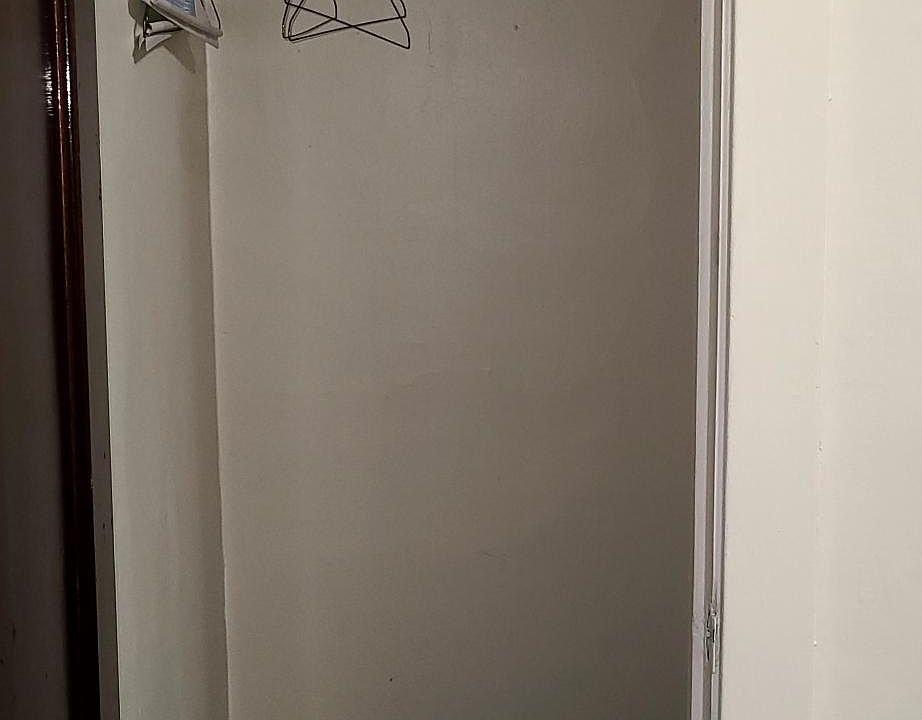 1st image of 1635 W Granville Ave APT 2