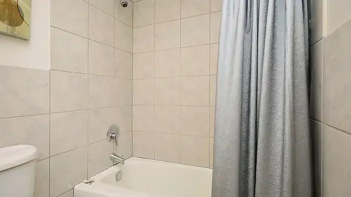 710 Oakton St #306 — Photo 14