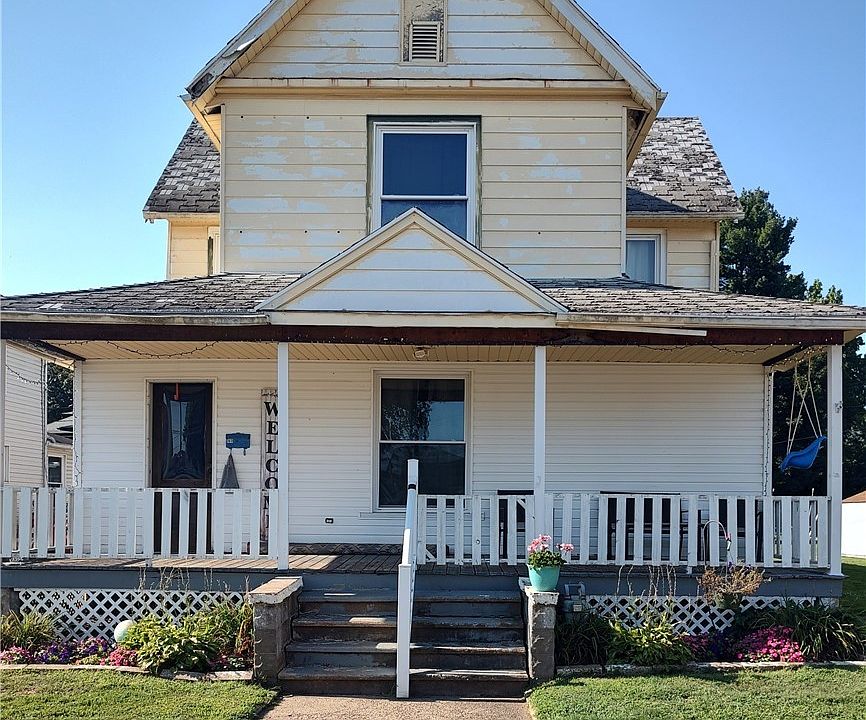 1st image of 160 Neighbor St