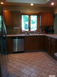 145 Sawyer Ave, West Babylon, NY, 11704