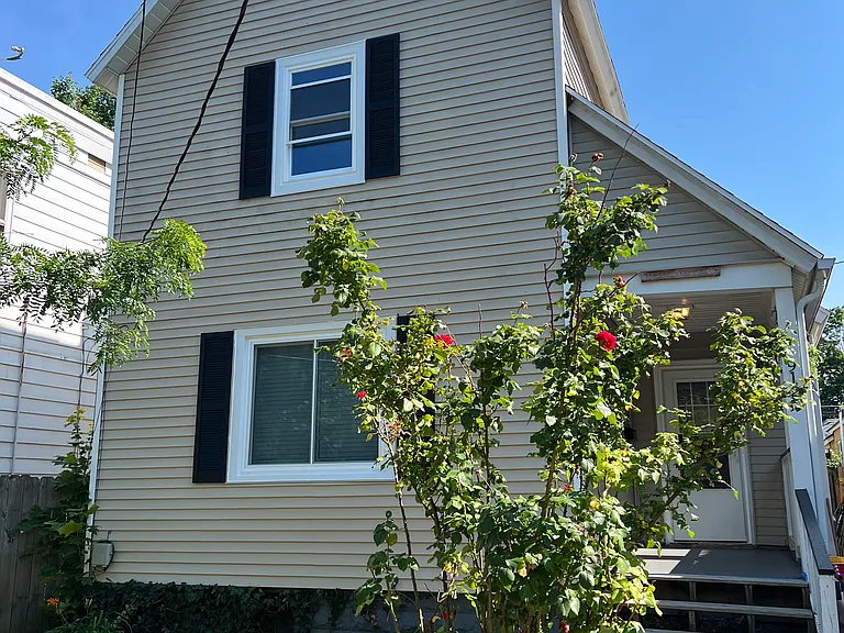 918 Nagold St NW #1 — Photo 1