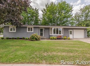 509 Gidley Ave, Grand Haven, MI 49417