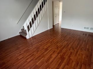 26354 N Diamond Lake Rd, Mundelein, IL 60060