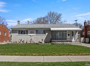 26434 Margareta, Redford, MI 48240