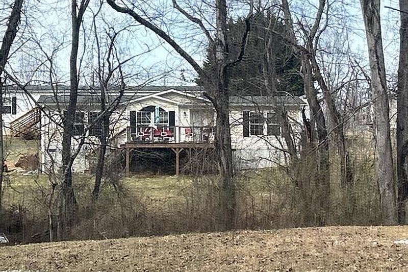 1st image of 44 Morning Ln