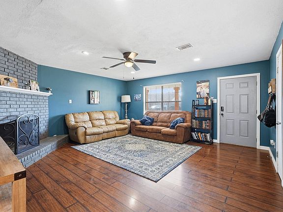 4th image of 1906 Arrowhead Ln