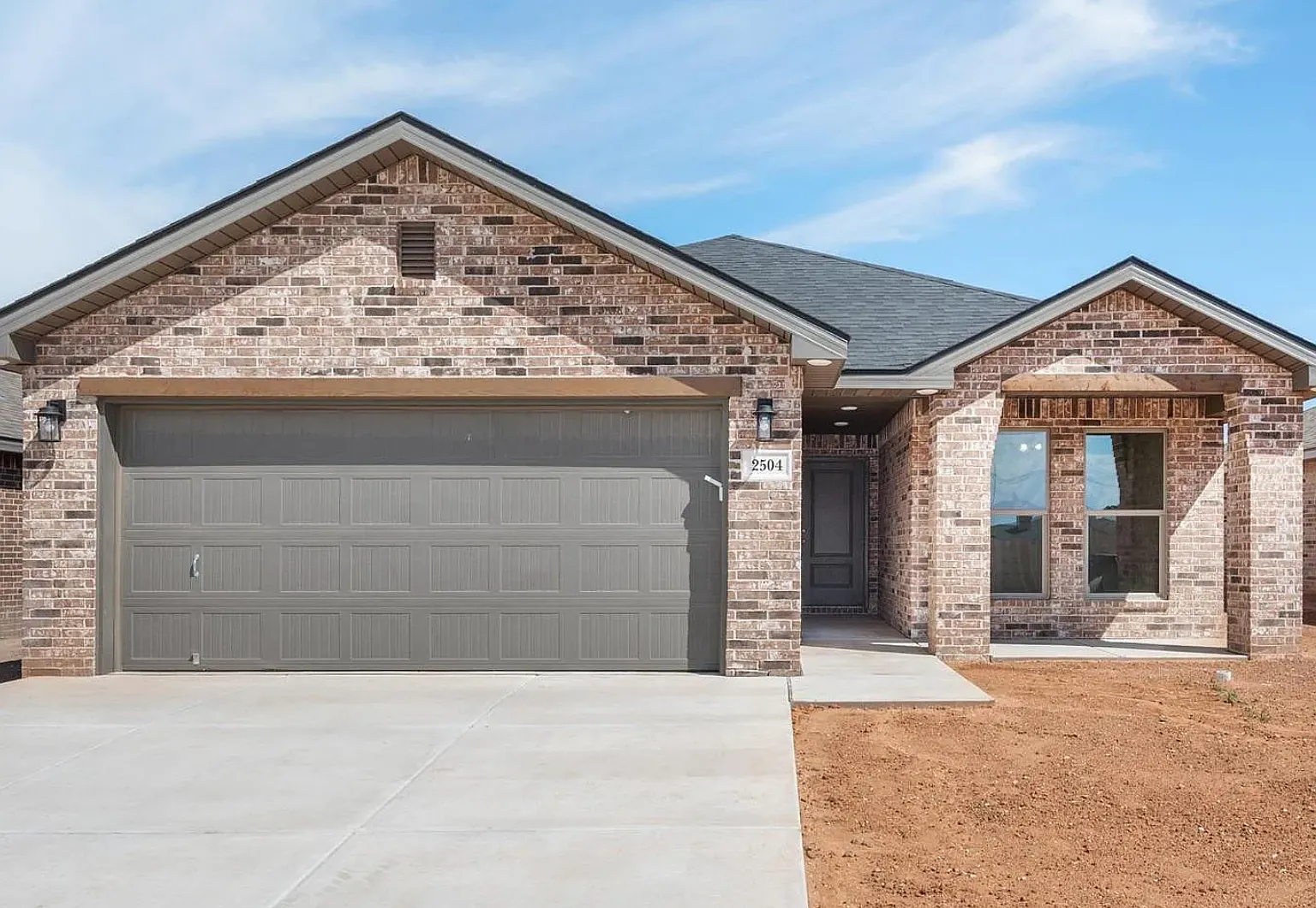 4 bed, 1700 sqft, $2,200 — Photo 1