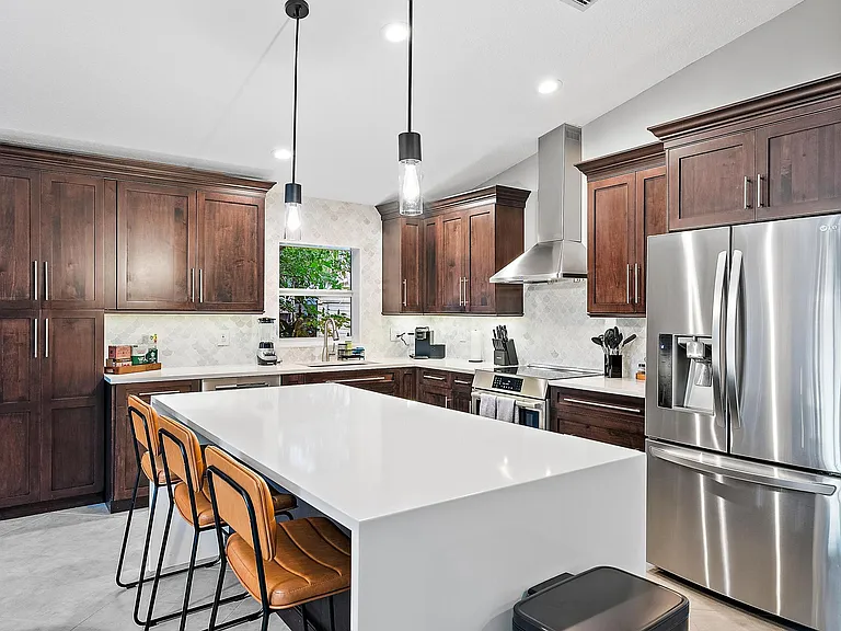 15129 Harriet Ave — Photo 8
